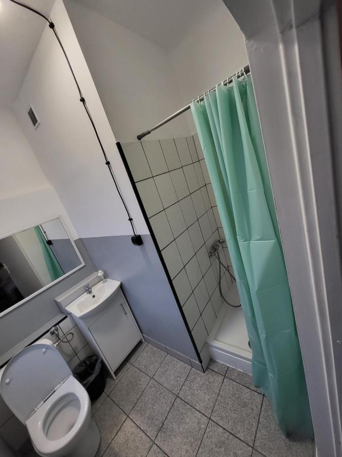 Charmed Homestay - Zaczarowany Варшава Екстер'єр фото